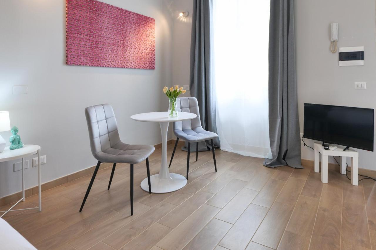 Primopiano - Meda 6 Apartment Milan Luaran gambar