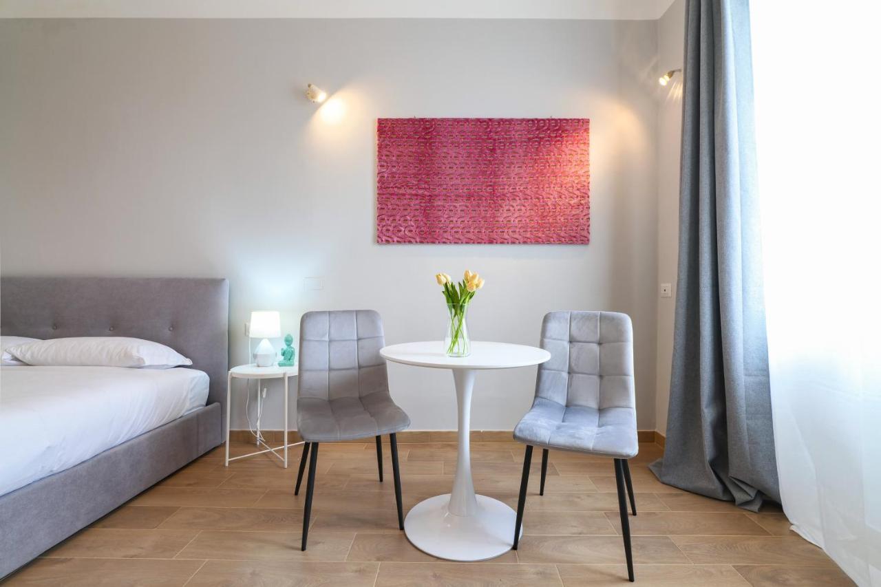 Primopiano - Meda 6 Apartment Milan Luaran gambar