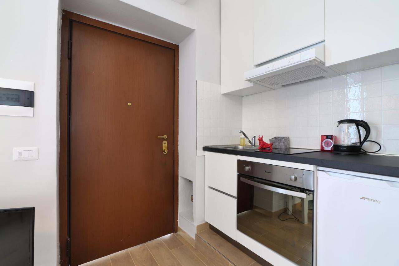 Primopiano - Meda 6 Apartment Milan Luaran gambar