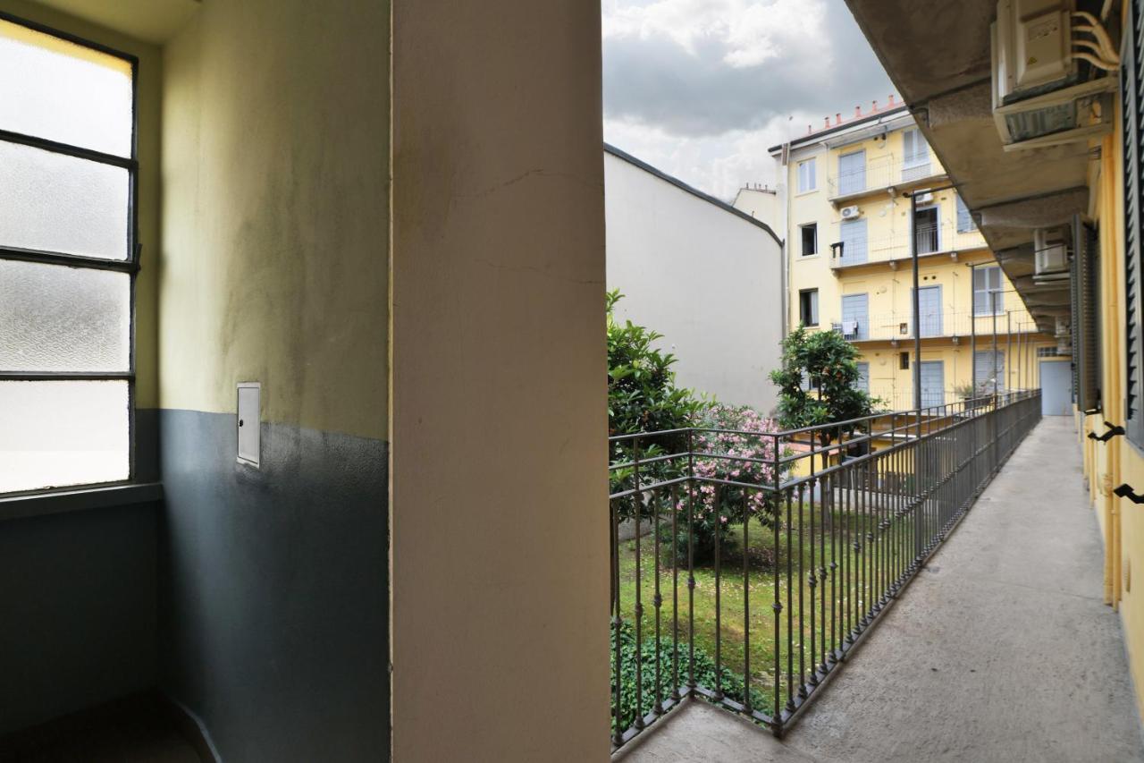 Primopiano - Meda 6 Apartment Milan Luaran gambar