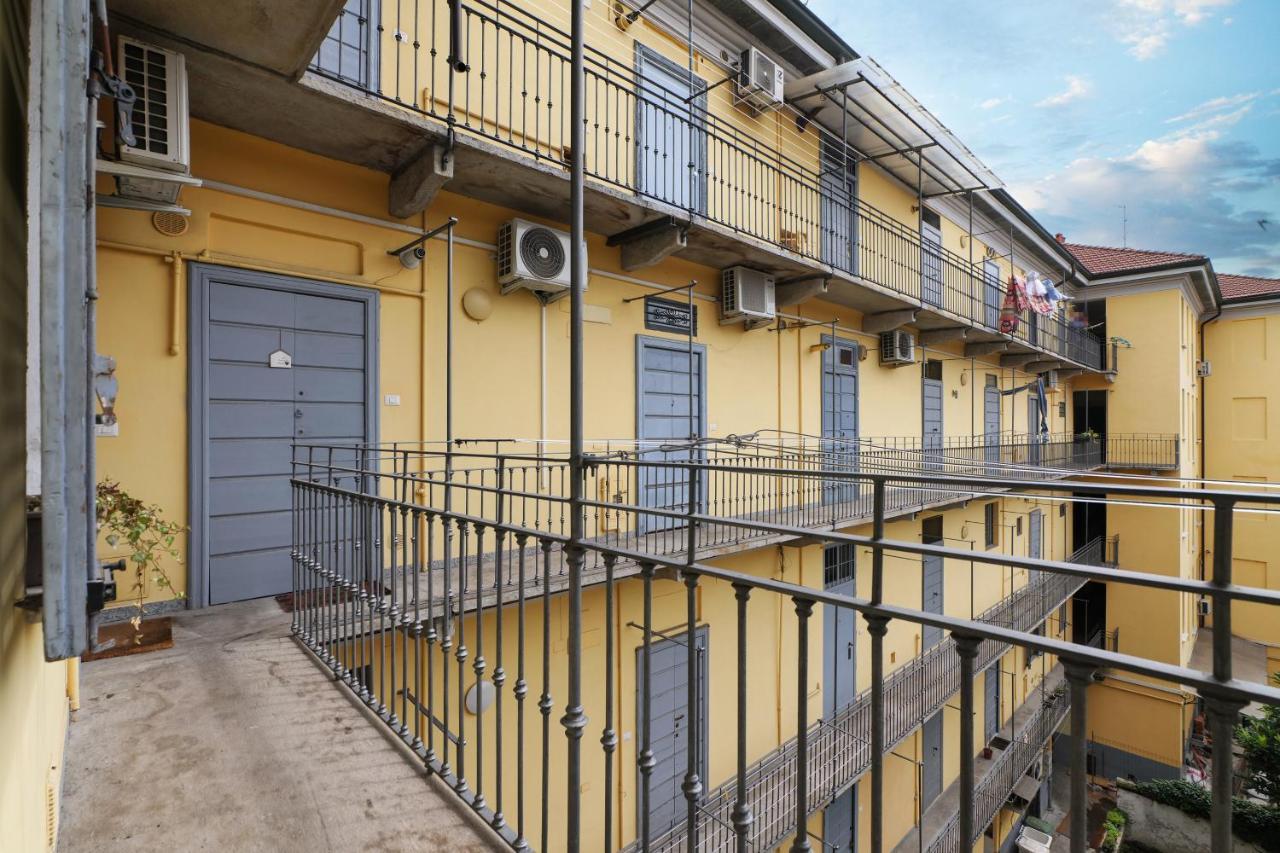 Primopiano - Meda 6 Apartment Milan Luaran gambar