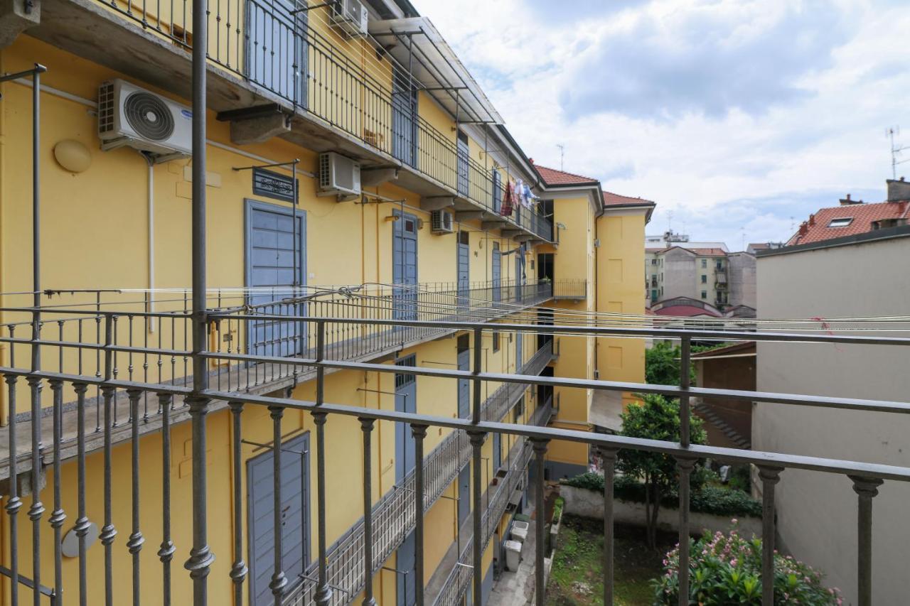Primopiano - Meda 6 Apartment Milan Luaran gambar